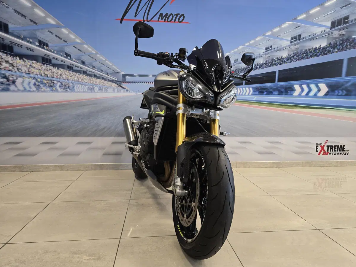 Triumph Speed Triple 1200 RS (2021 - 24) (3)