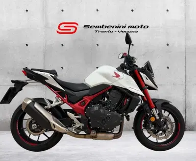 Honda CB 750 Hornet (2023 - 24) usata