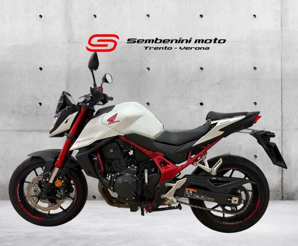 Honda CB 750 Hornet (2023 - 24) (2)