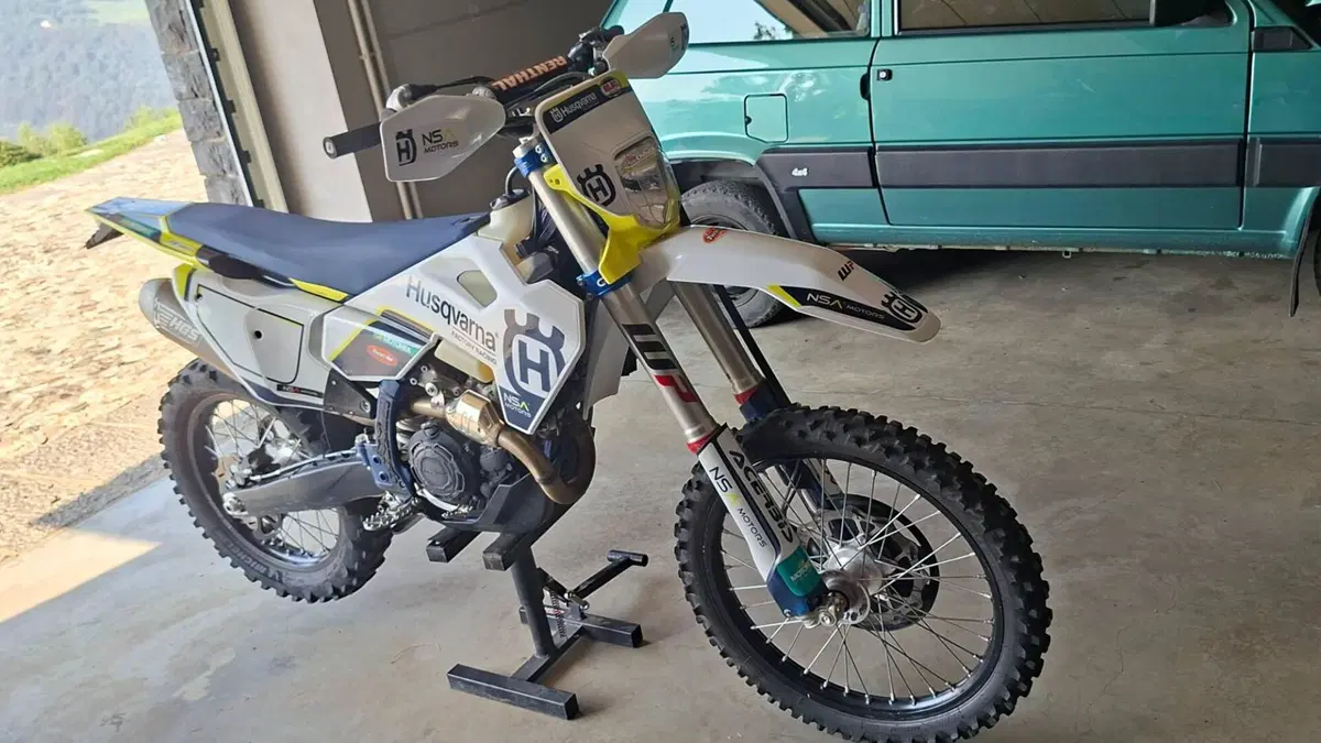 Husqvarna FE 450 (2024)