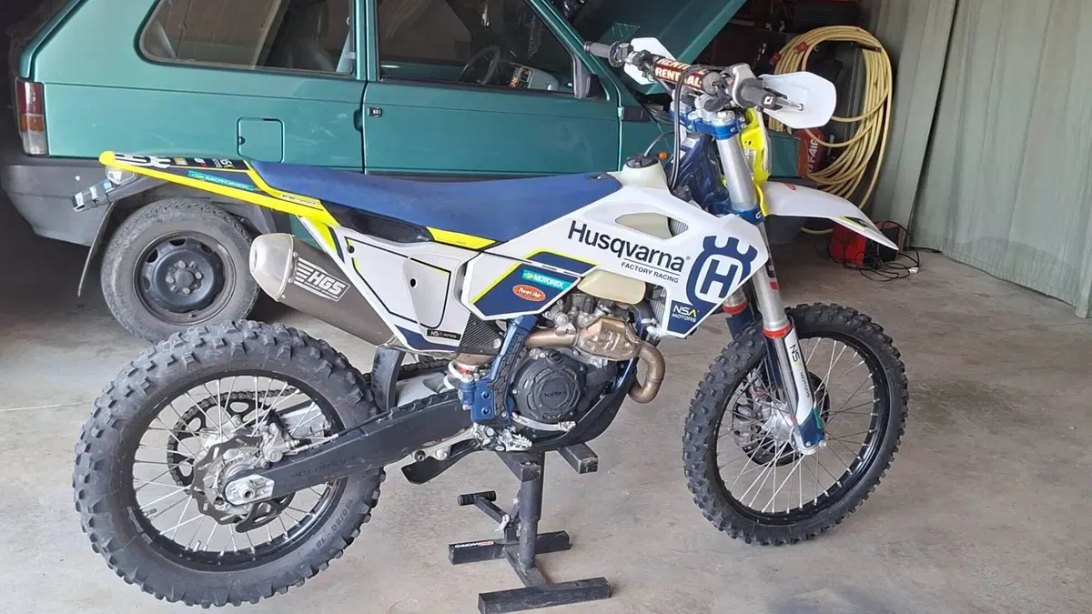 Husqvarna FE 450 (2024) (4)