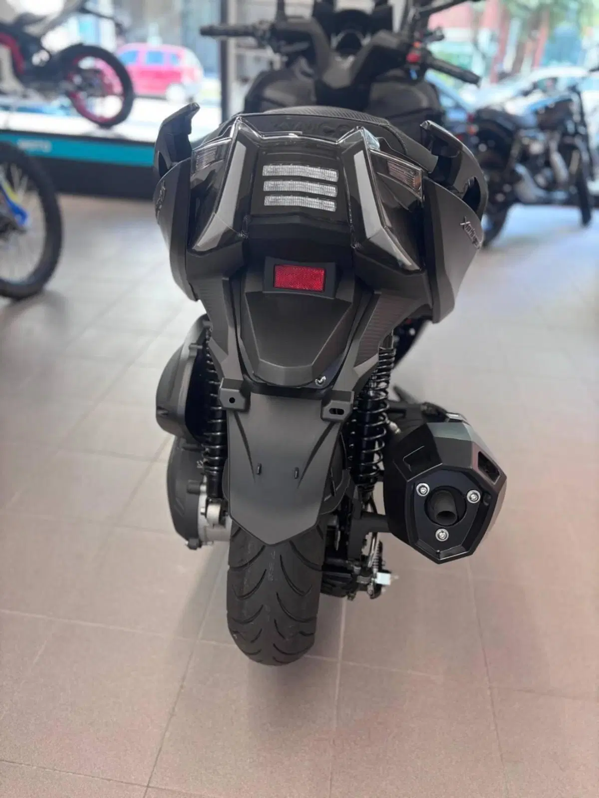 Kymco Xciting VS 400i (2023 - 26) (5)