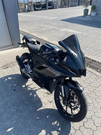 Yamaha YZF R125 (2023 - 26) usata