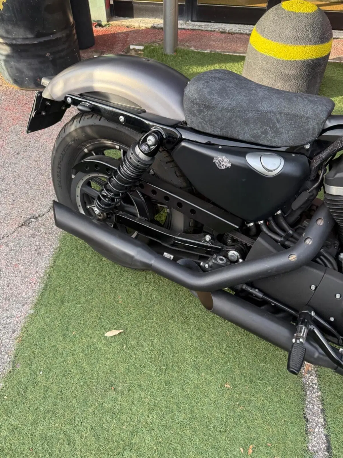 Harley-Davidson 883 Iron (2017 - 20) - XL 883N (10)