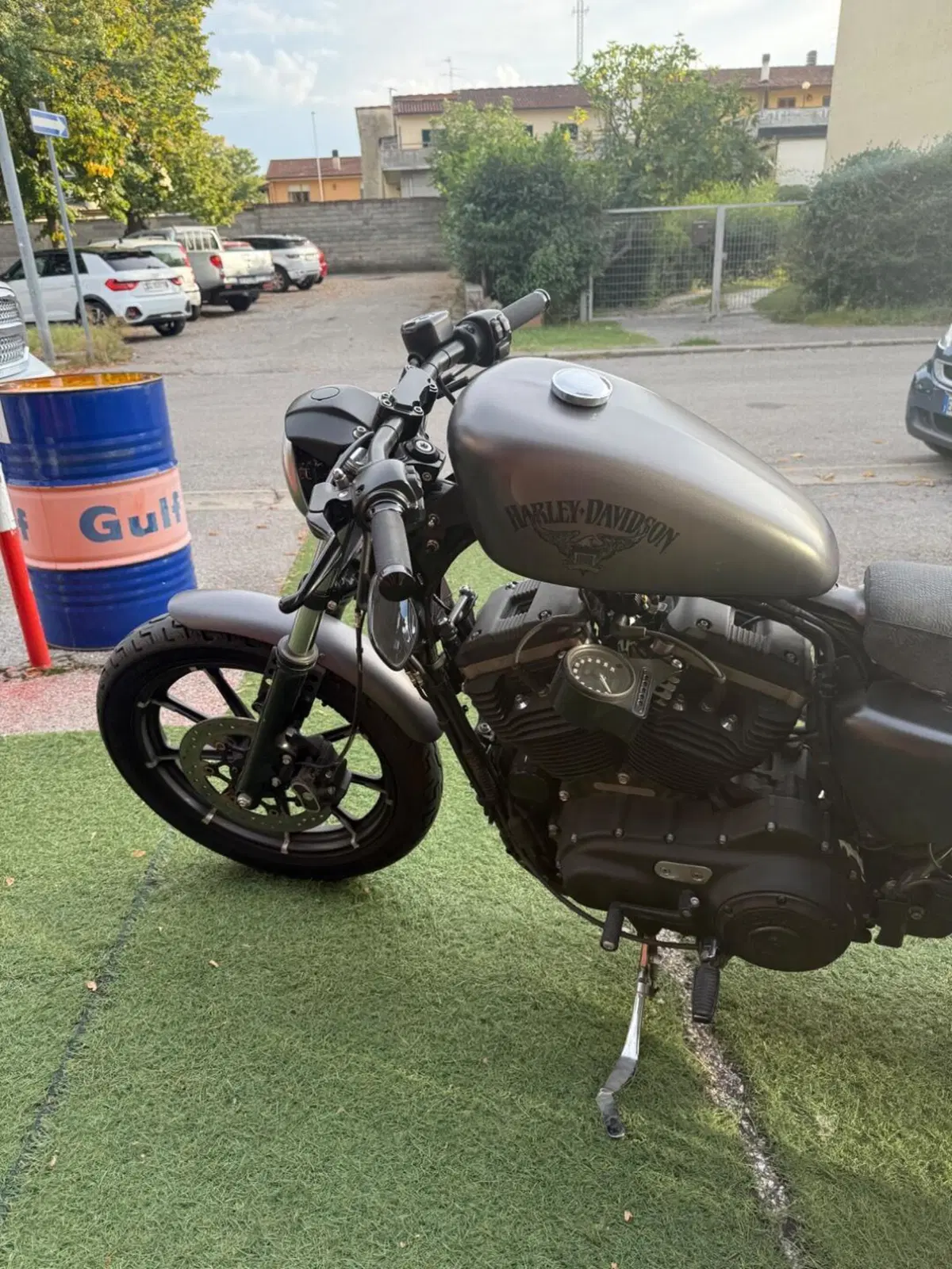 Harley-Davidson 883 Iron (2017 - 20) - XL 883N (13)