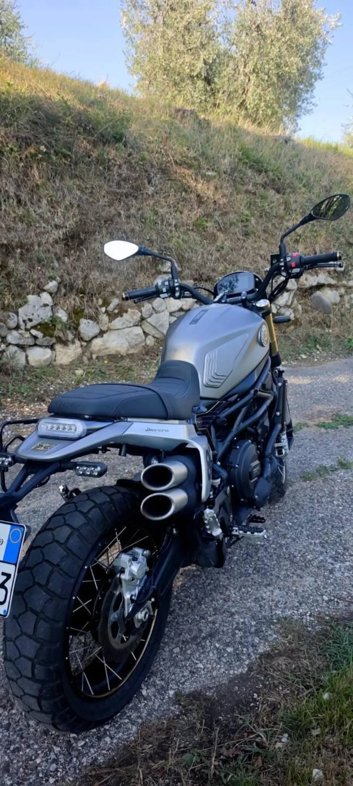 Benelli Leoncino 800 Trail (2022 - 26) (2)
