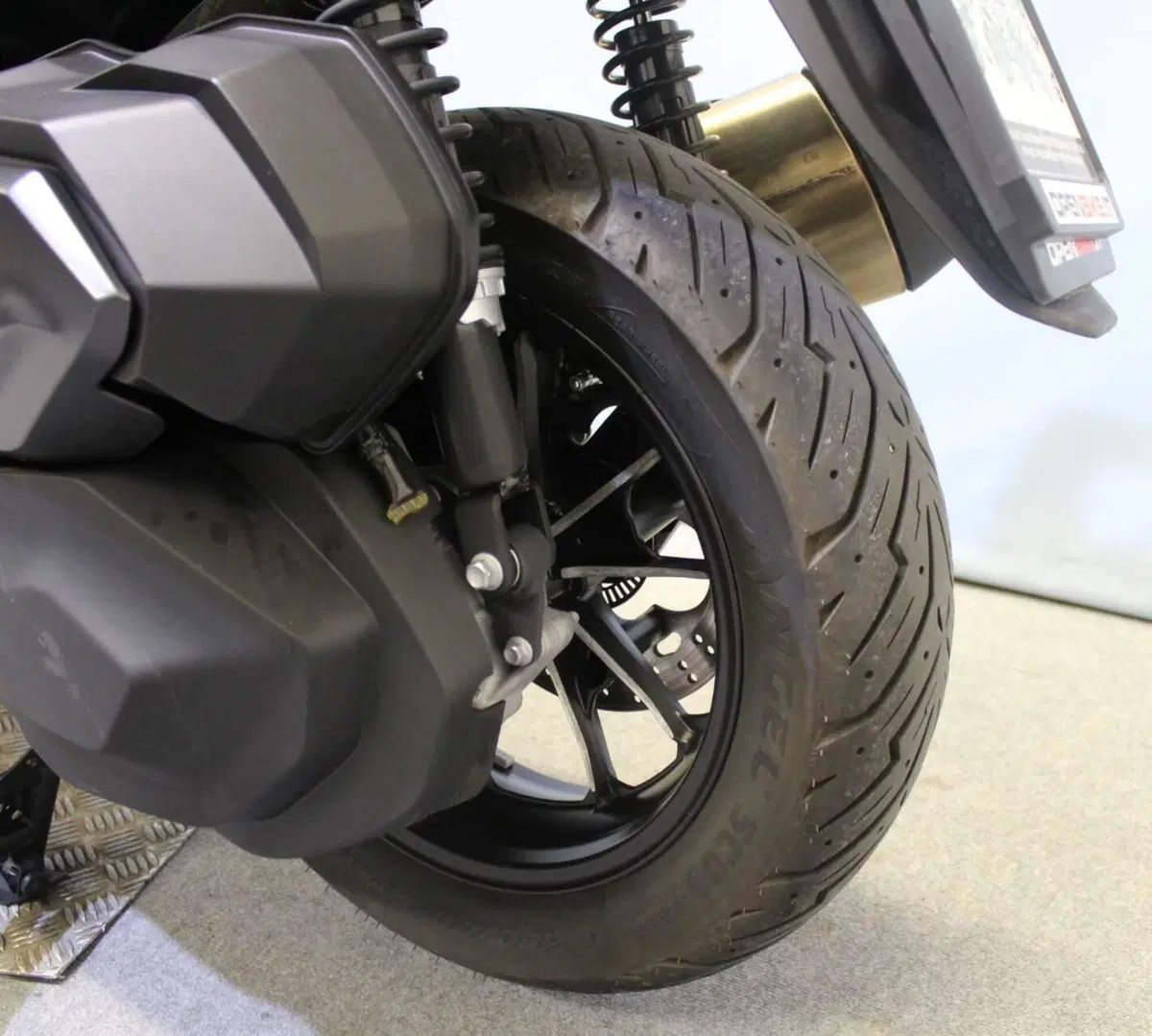 Voge Sfida SR4 MAX (2024 - 26) (15)
