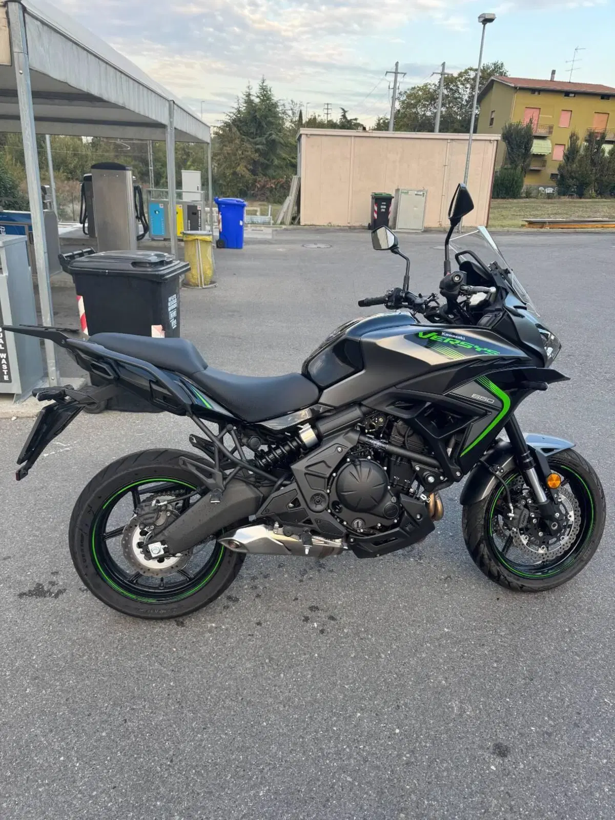 Kawasaki Versys 650 (2025 - 27) (7)