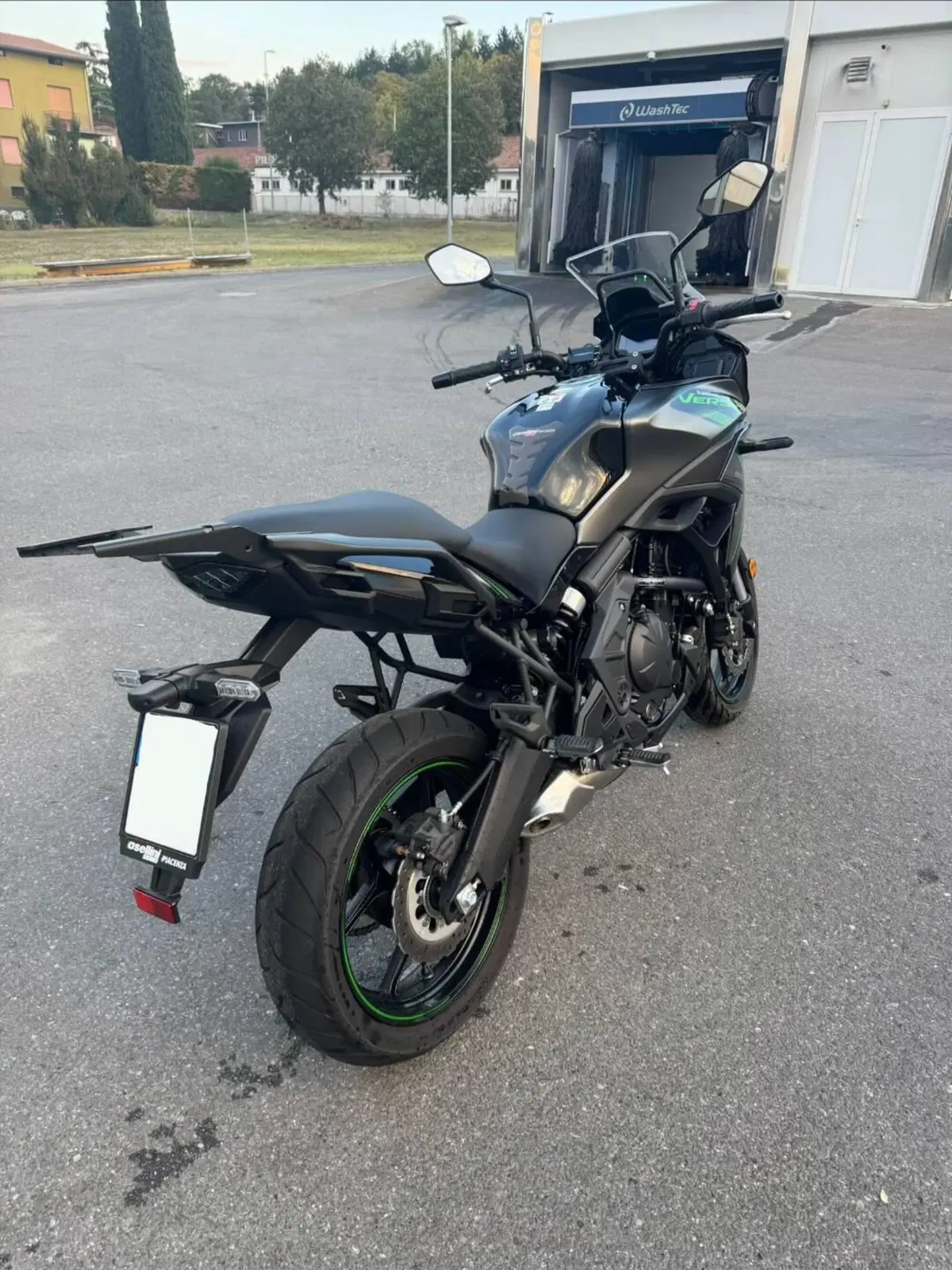 Kawasaki Versys 650 (2025 - 27) (8)