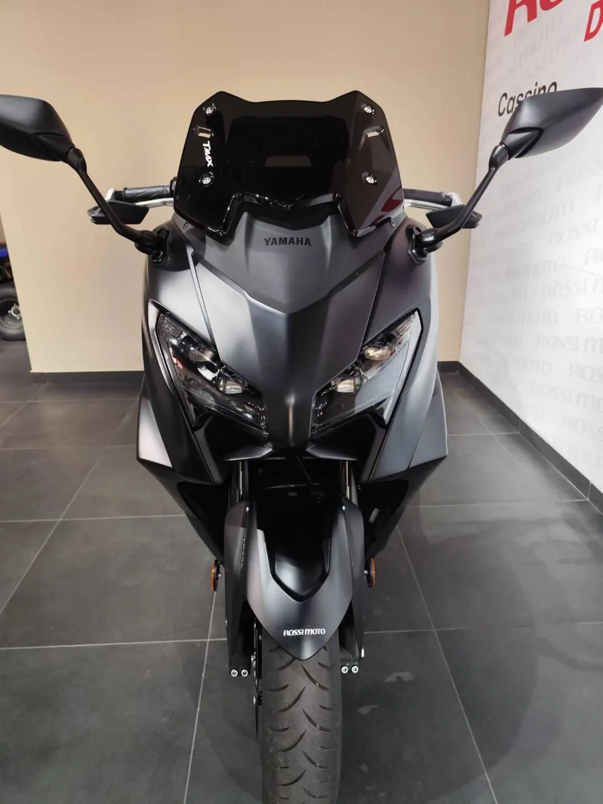 Yamaha T-Max 560 25th Anniversary (2026) (4)