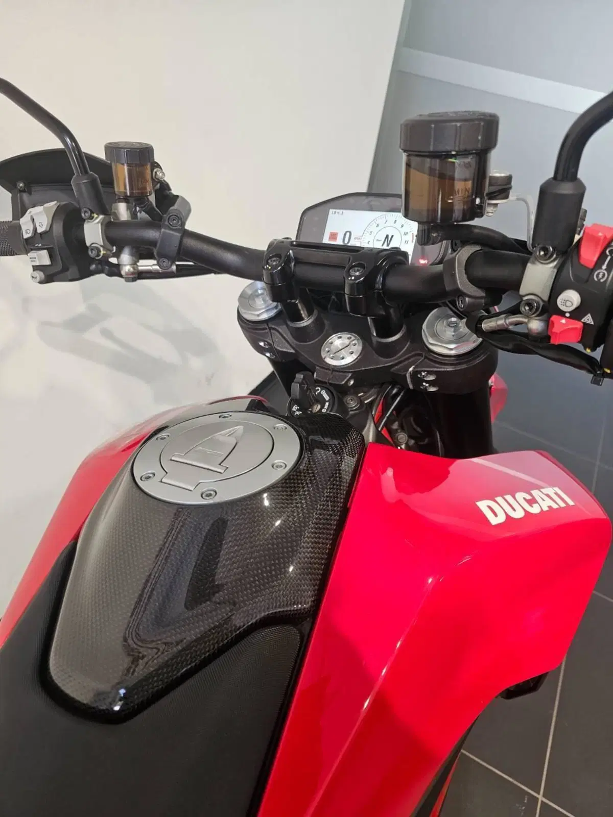 Ducati Hypermotard 950 (2019 - 20) (6)