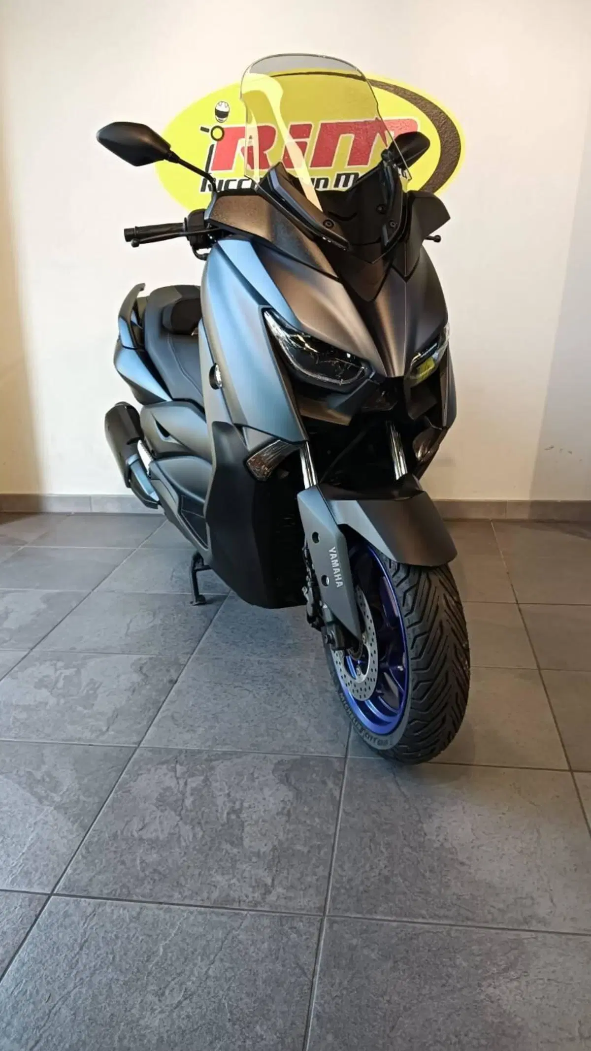 Yamaha X-Max 300 (2021 - 24) (13)