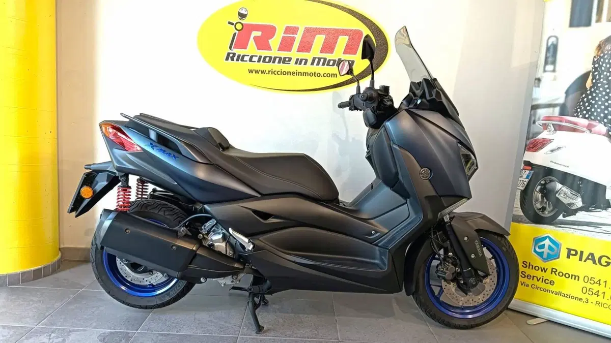 Yamaha X-Max 300 (2021 - 24) (2)