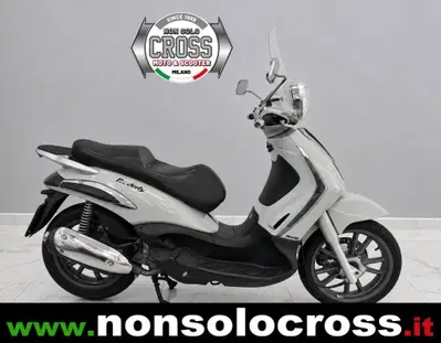 Piaggio Beverly Tourer 300 usata