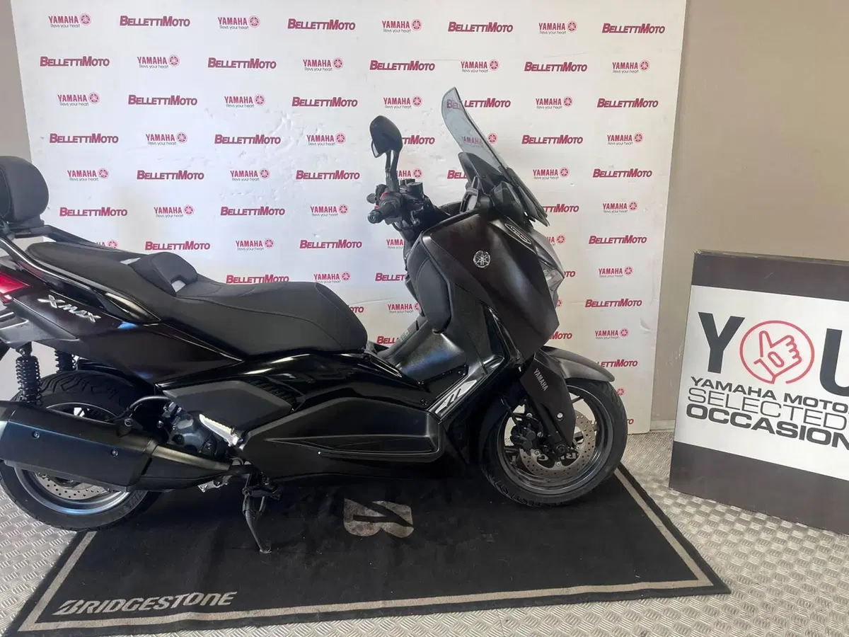 Yamaha X-Max 300 Tech Max (2021 - 24) (5)