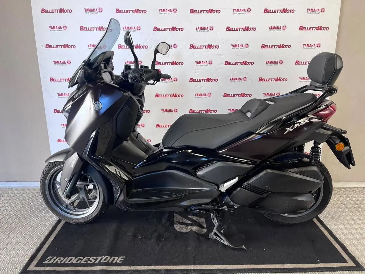 Yamaha X-Max 300 Tech Max (2021 - 24)