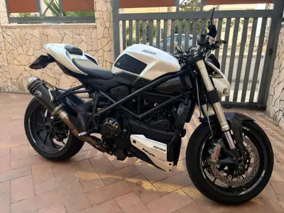 Ducati Streetfighter (2009 - 12) usata
