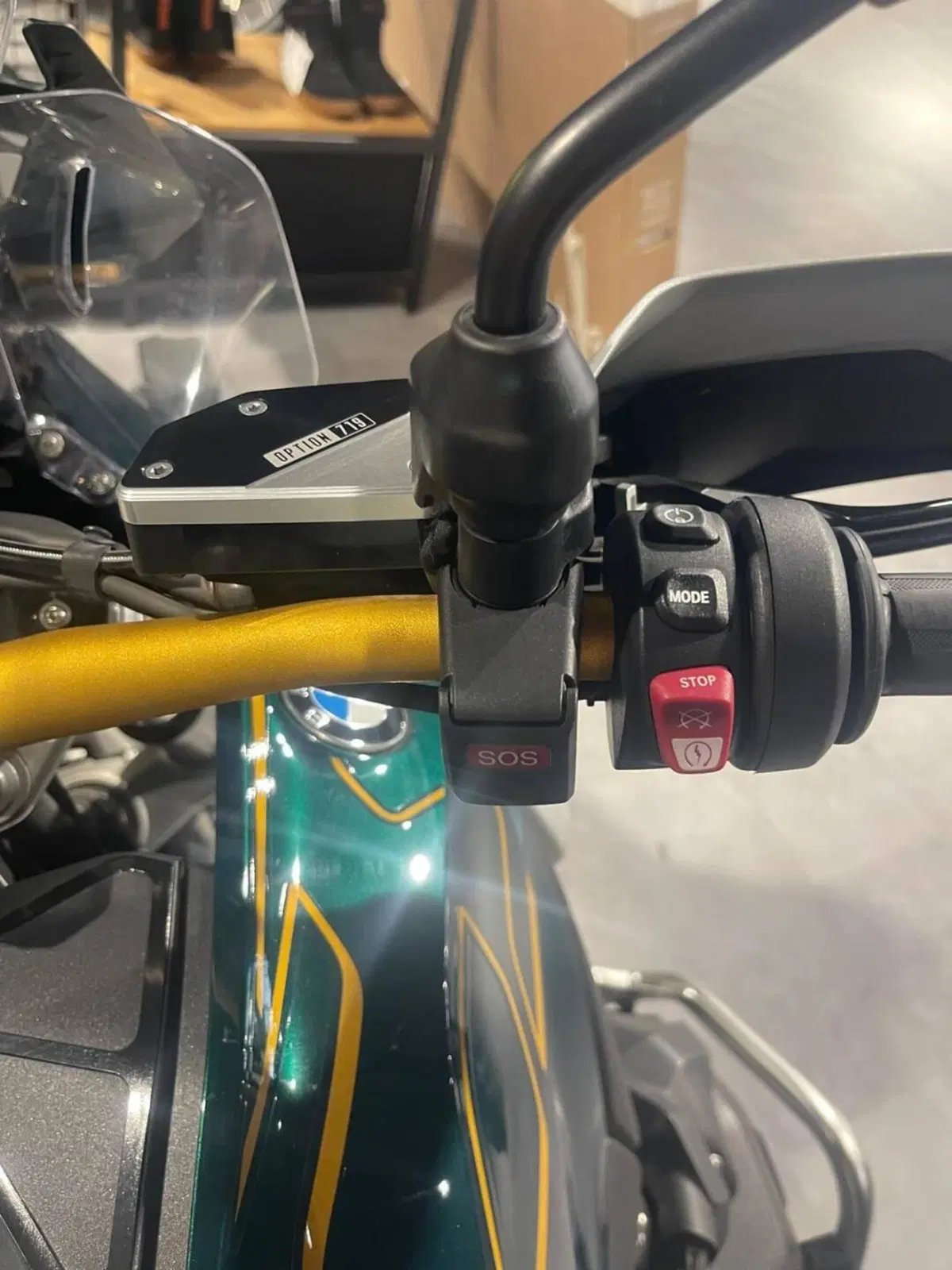 Bmw R 1300 GS Option 719 Tramuntana (2023 - 26) (8)