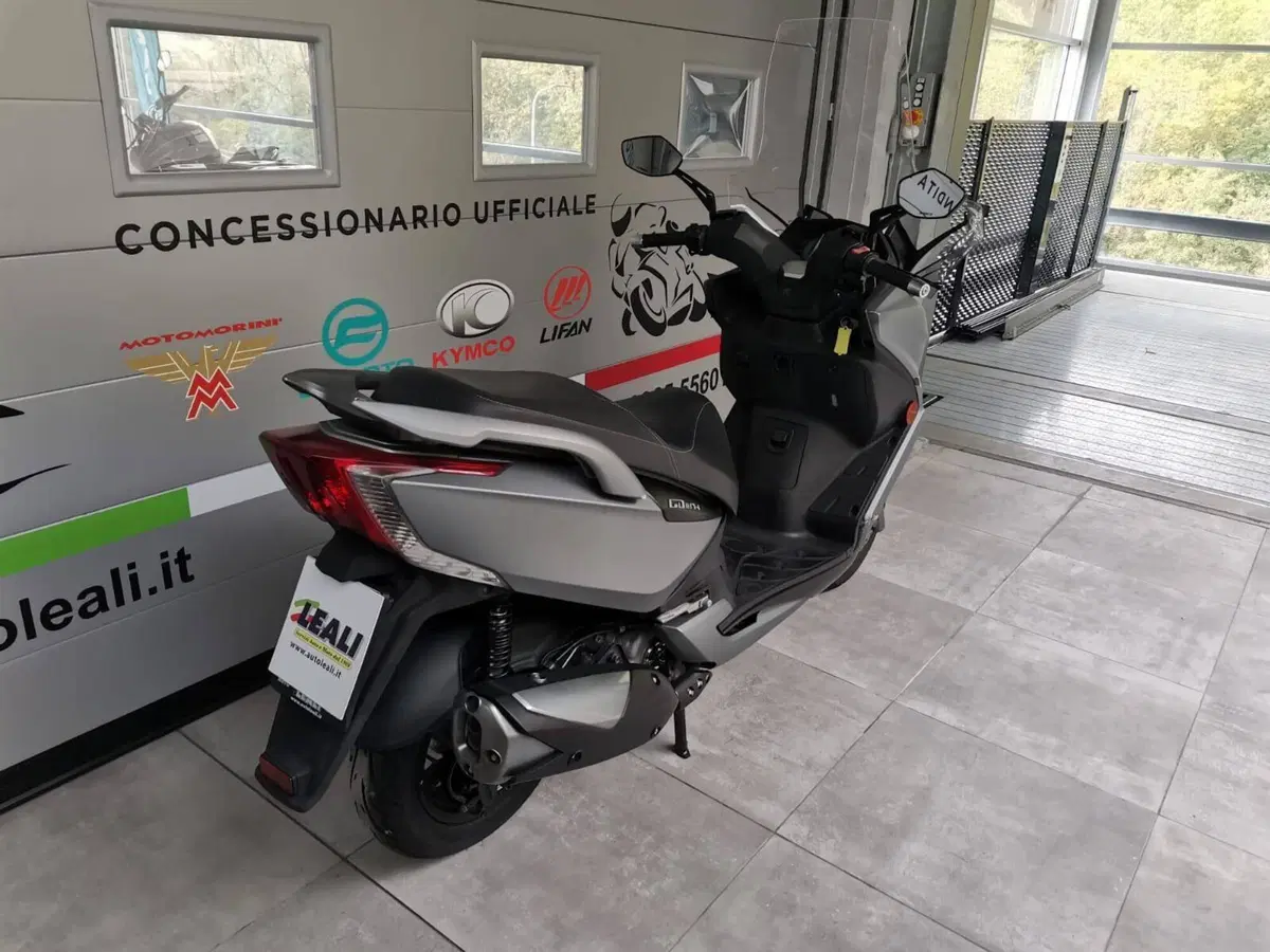 Kymco G-Dink 300i ABS (2020) (8)