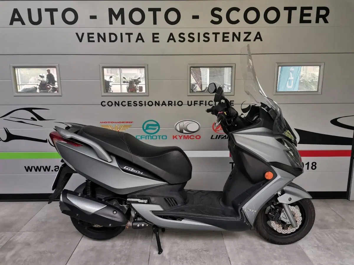 Kymco G-Dink 300i ABS (2020) (9)