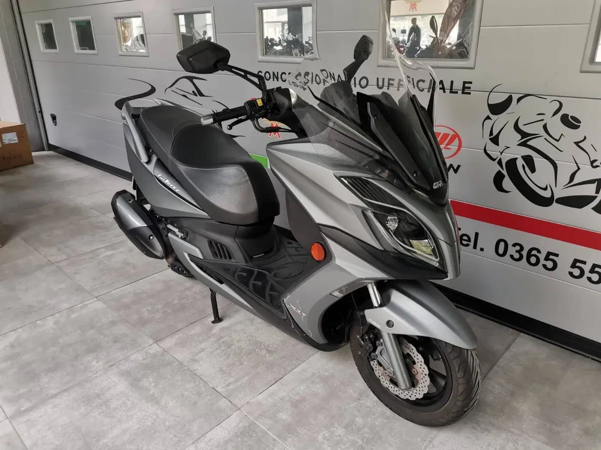 Kymco G-Dink 300i ABS (2020) (11)