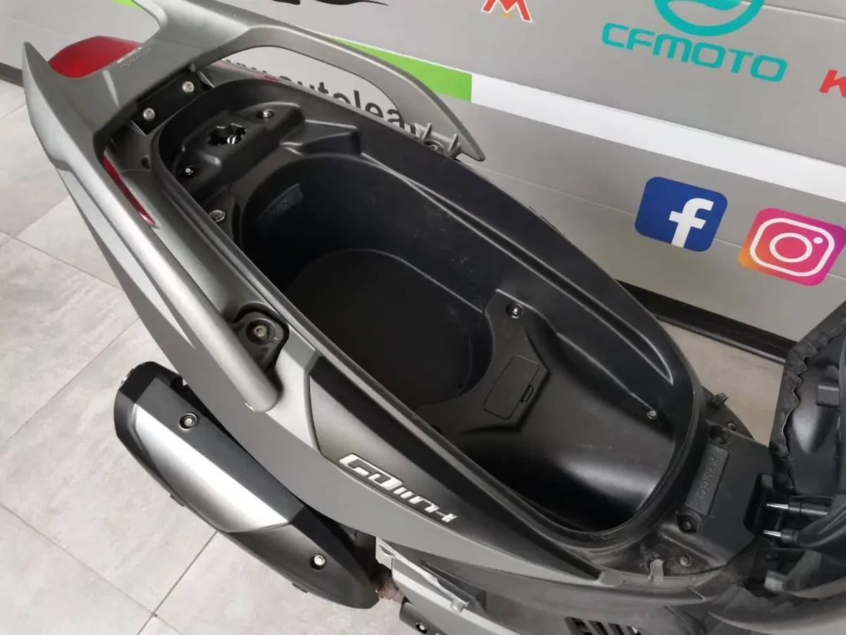 Kymco G-Dink 300i ABS (2020) (20)
