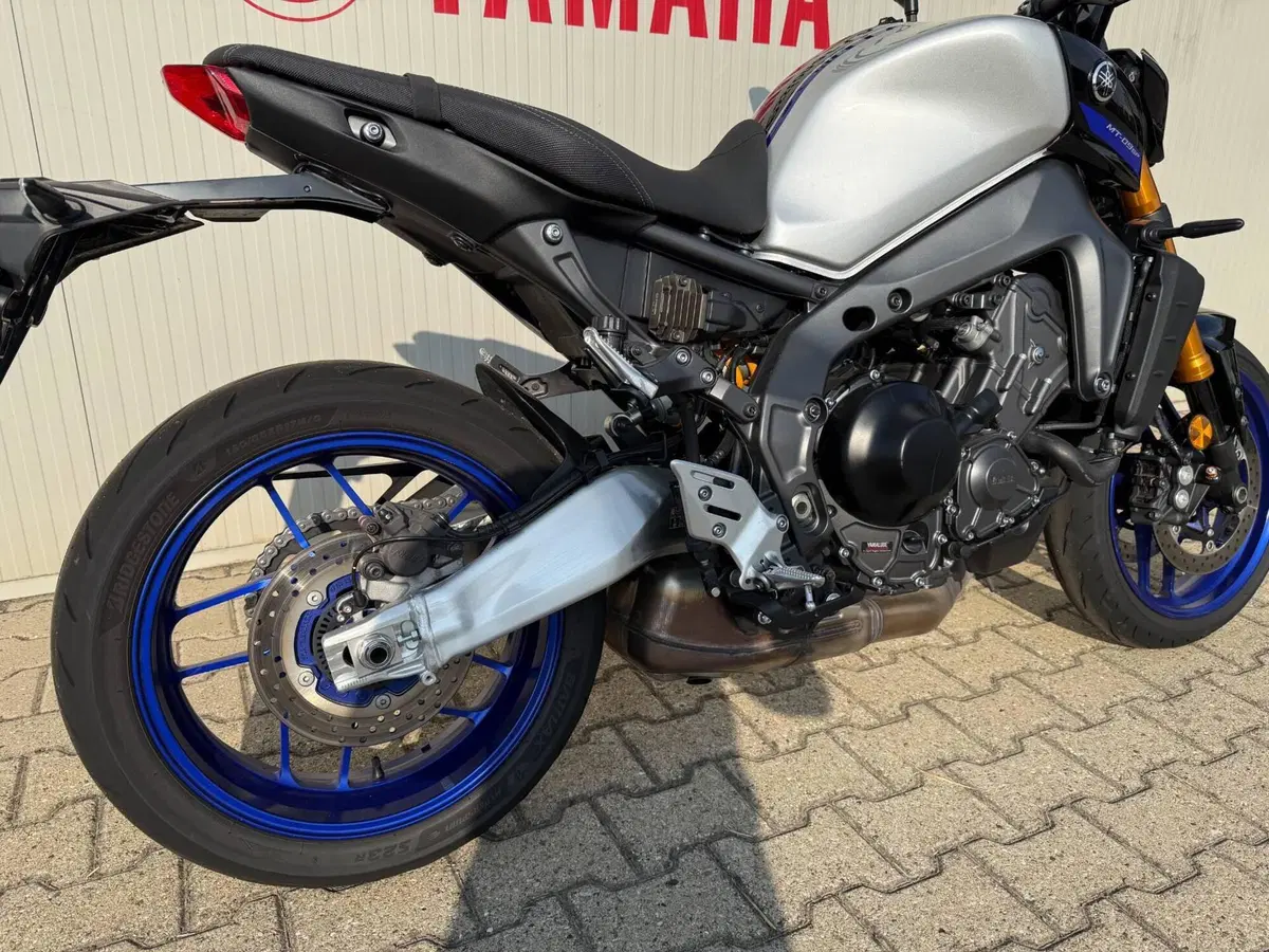 Yamaha MT-09 SP (2021 - 23) (6)