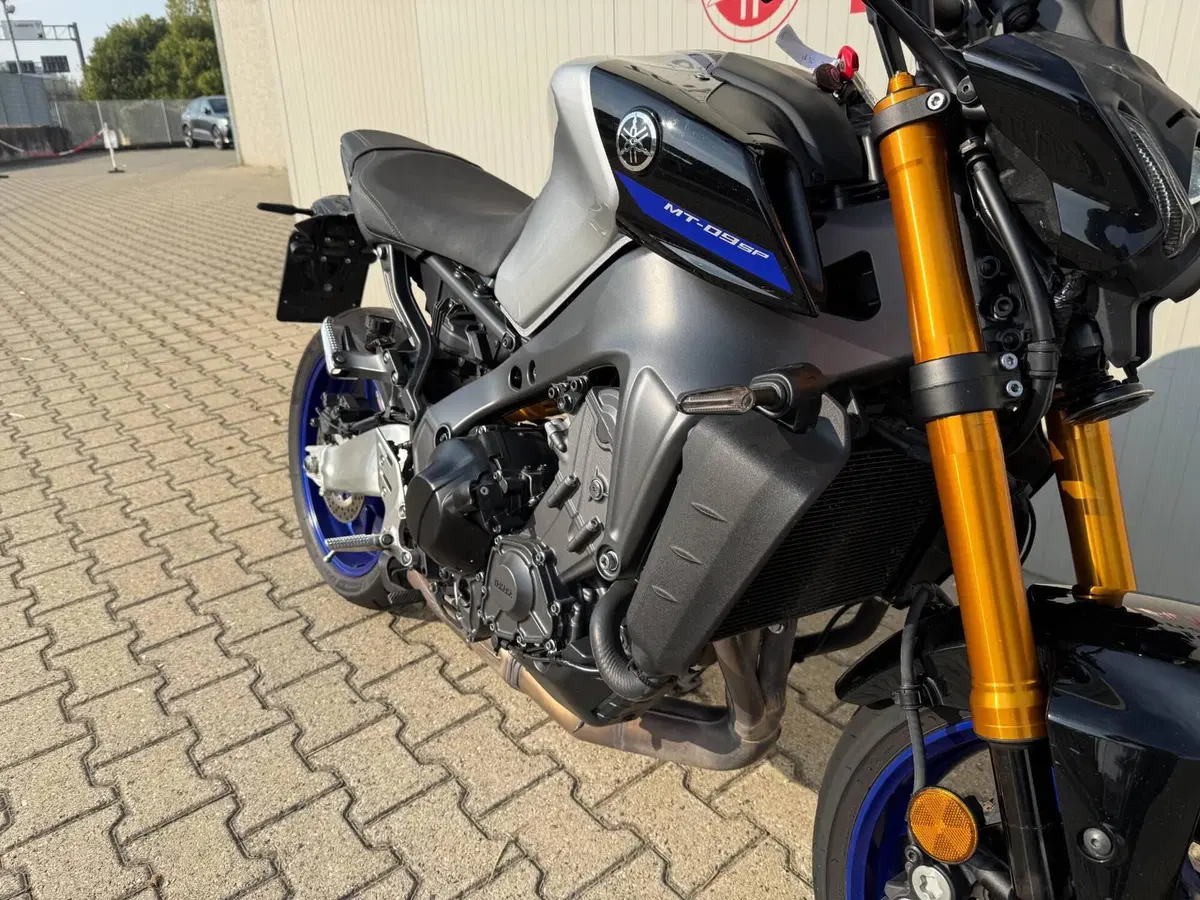 Yamaha MT-09 SP (2021 - 23) (7)