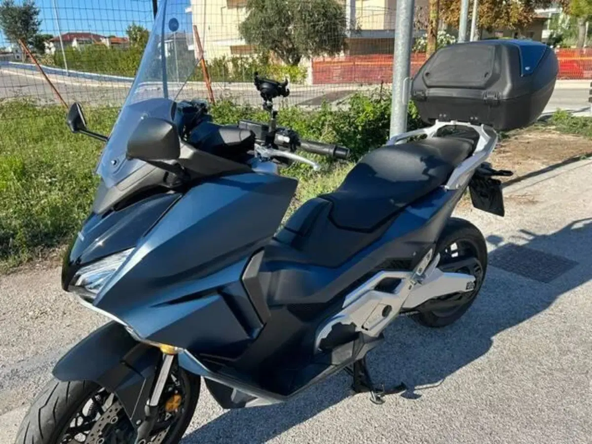 Honda Forza 750 DCT Urban (2021 - 24)