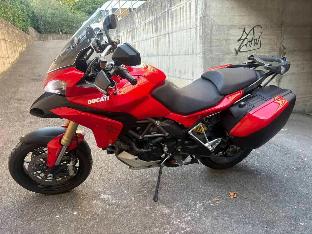 Ducati Multistrada 1200 S Touring (2010 - 12) (3)