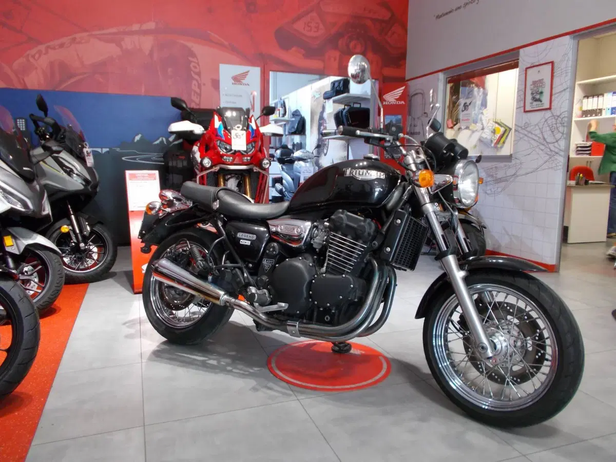 Triumph Legend TT 900 (1998 - 02) (6)