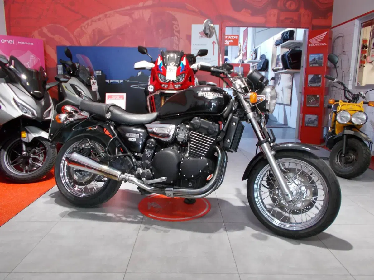 Triumph Legend TT 900 (1998 - 02) (7)
