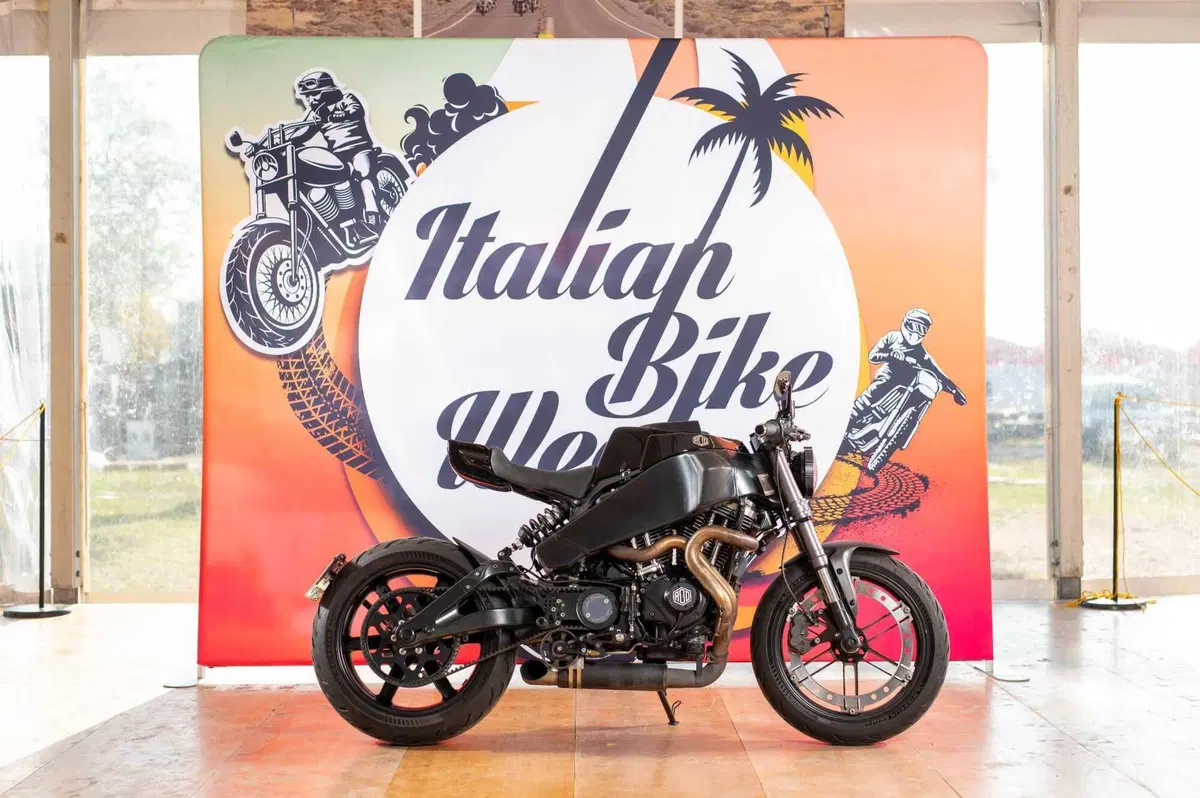 Italian Bike Week 2026: non solo Custom! Special, fuoristrada, viaggi e... auto vintage [VIDEO & GALLERY] (4)