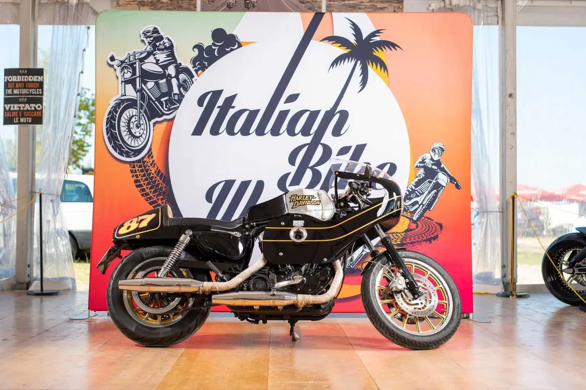 Italian Bike Week 2026: non solo Custom! Special, fuoristrada, viaggi e... auto vintage [VIDEO & GALLERY] (5)
