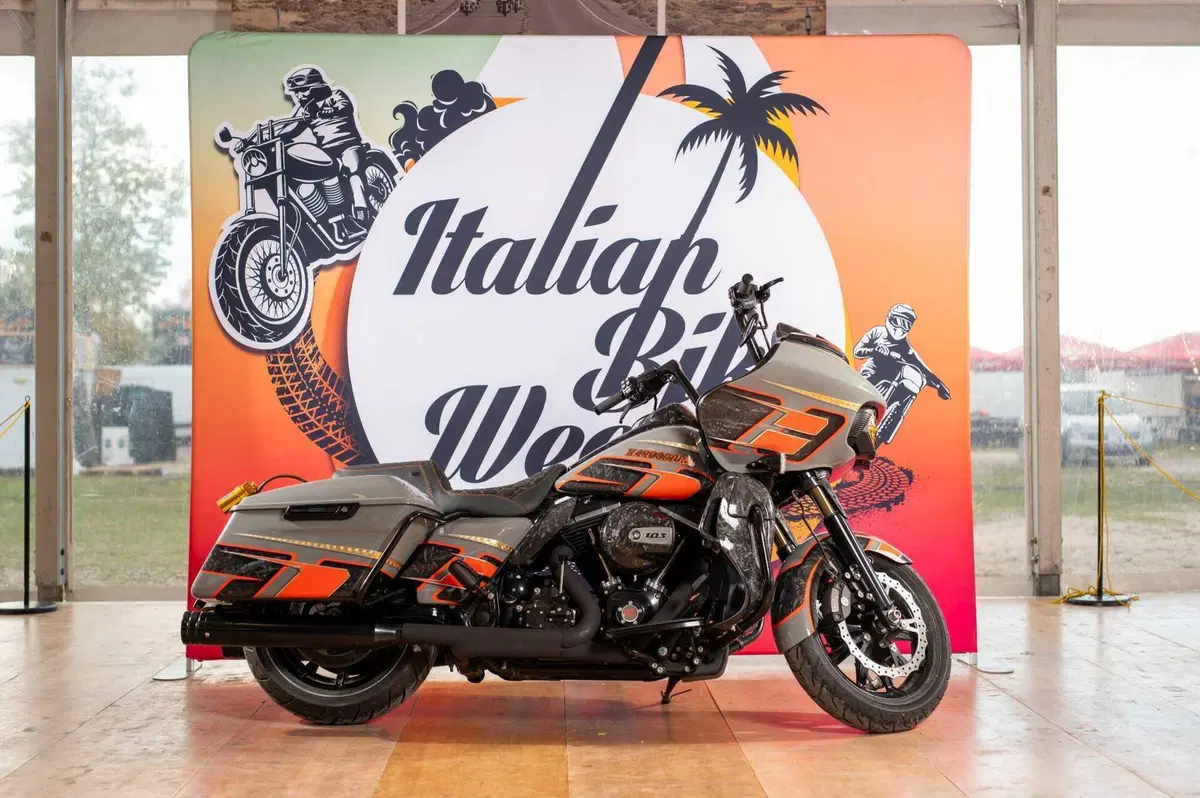 Italian Bike Week 2026: non solo Custom! Special, fuoristrada, viaggi e... auto vintage [VIDEO & GALLERY] (15)