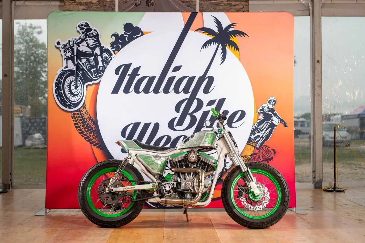 Italian Bike Week 2026: non solo Custom! Special, fuoristrada, viaggi e... auto vintage [VIDEO & GALLERY] (20)