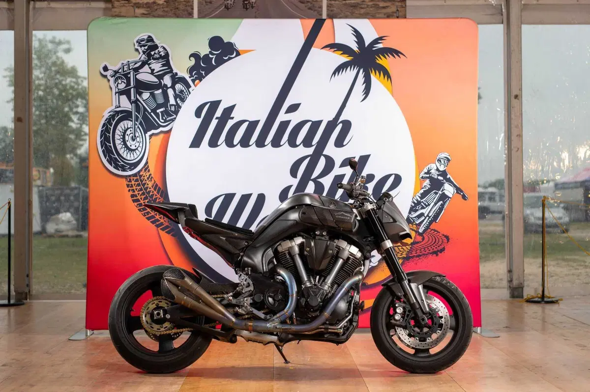 Italian Bike Week 2026: non solo Custom! Special, fuoristrada, viaggi e... auto vintage [VIDEO & GALLERY] (23)
