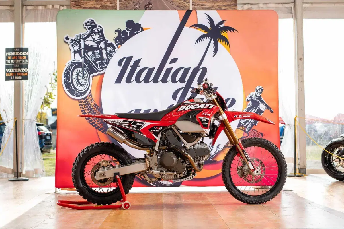 Italian Bike Week 2026: non solo Custom! Special, fuoristrada, viaggi e... auto vintage [VIDEO & GALLERY] (26)