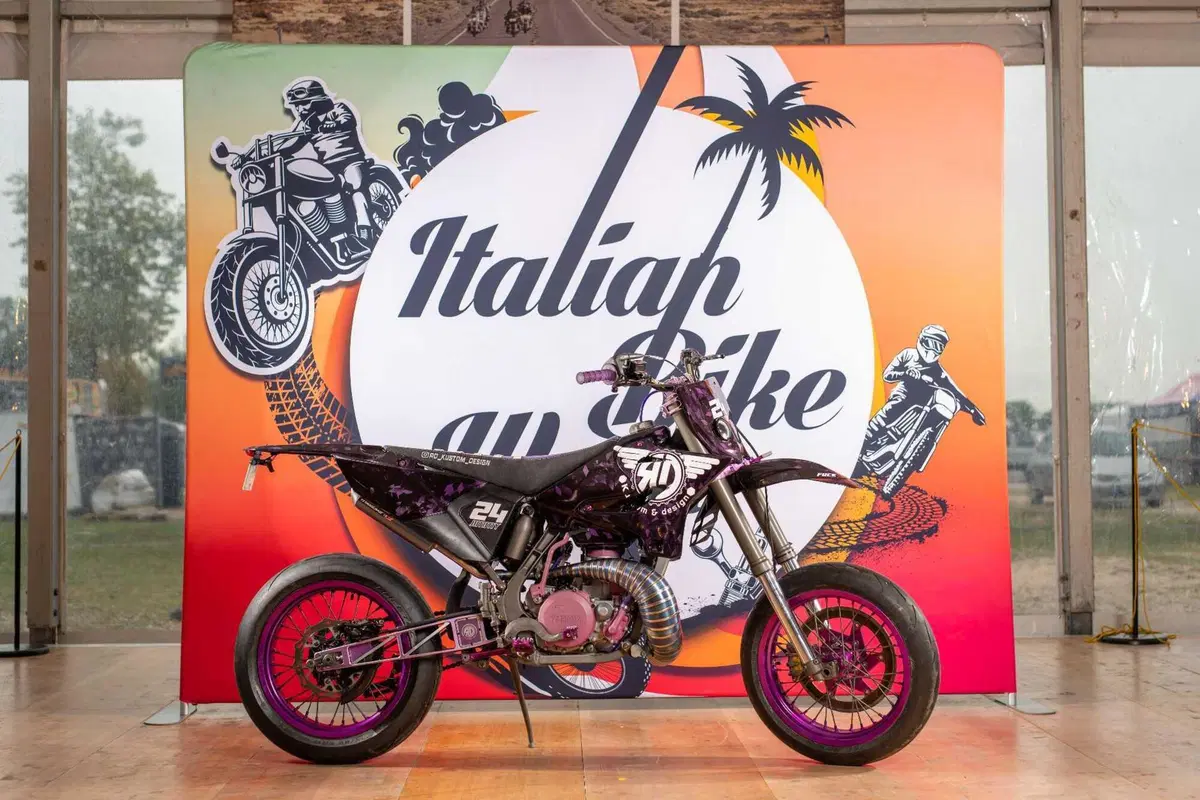 Italian Bike Week 2026: non solo Custom! Special, fuoristrada, viaggi e... auto vintage [VIDEO & GALLERY] (27)