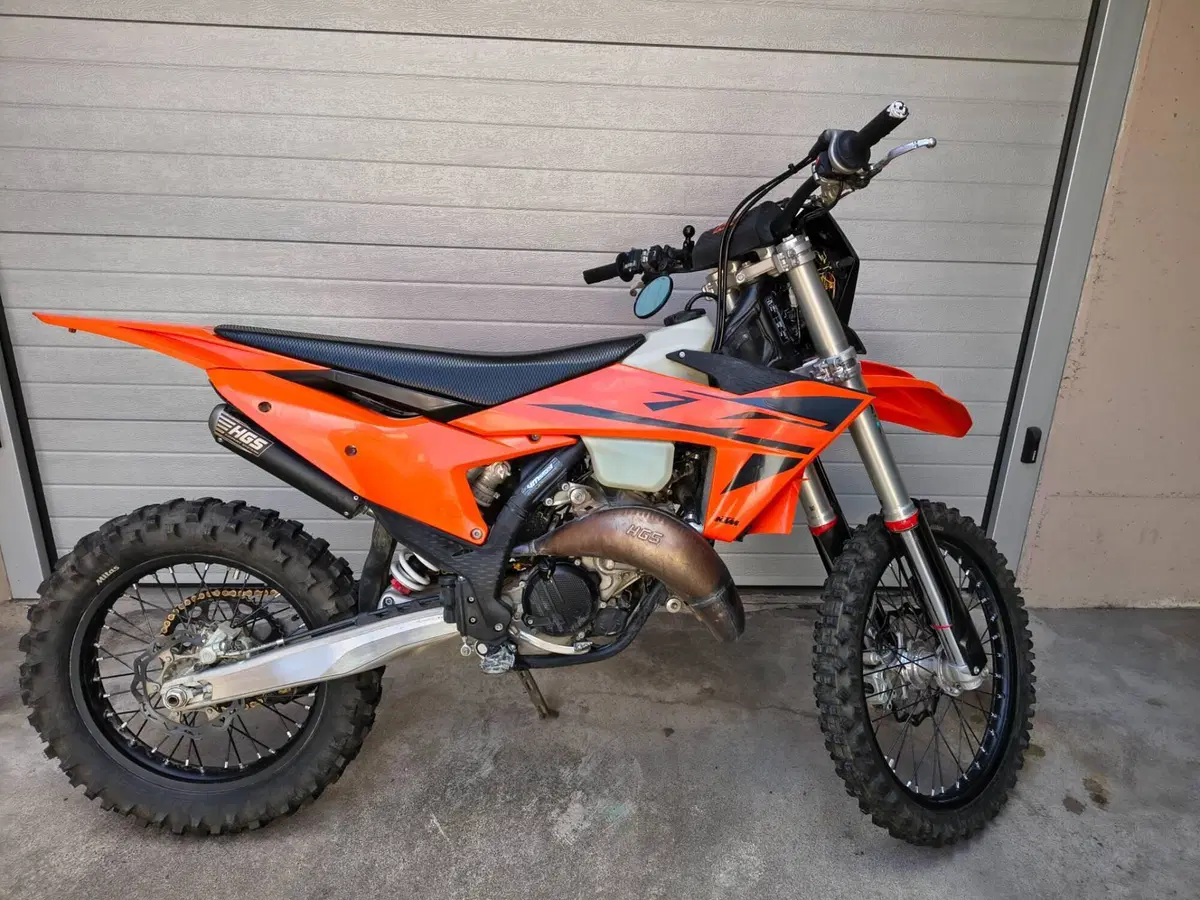 KTM 125 XC-W (2025) (2)