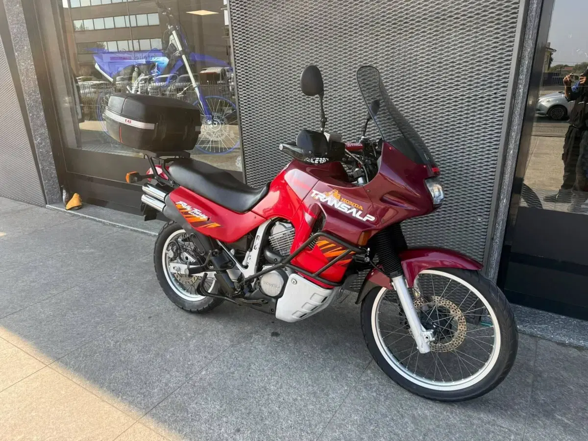 Honda Transalp XL 600V (1994 - 96) (2)