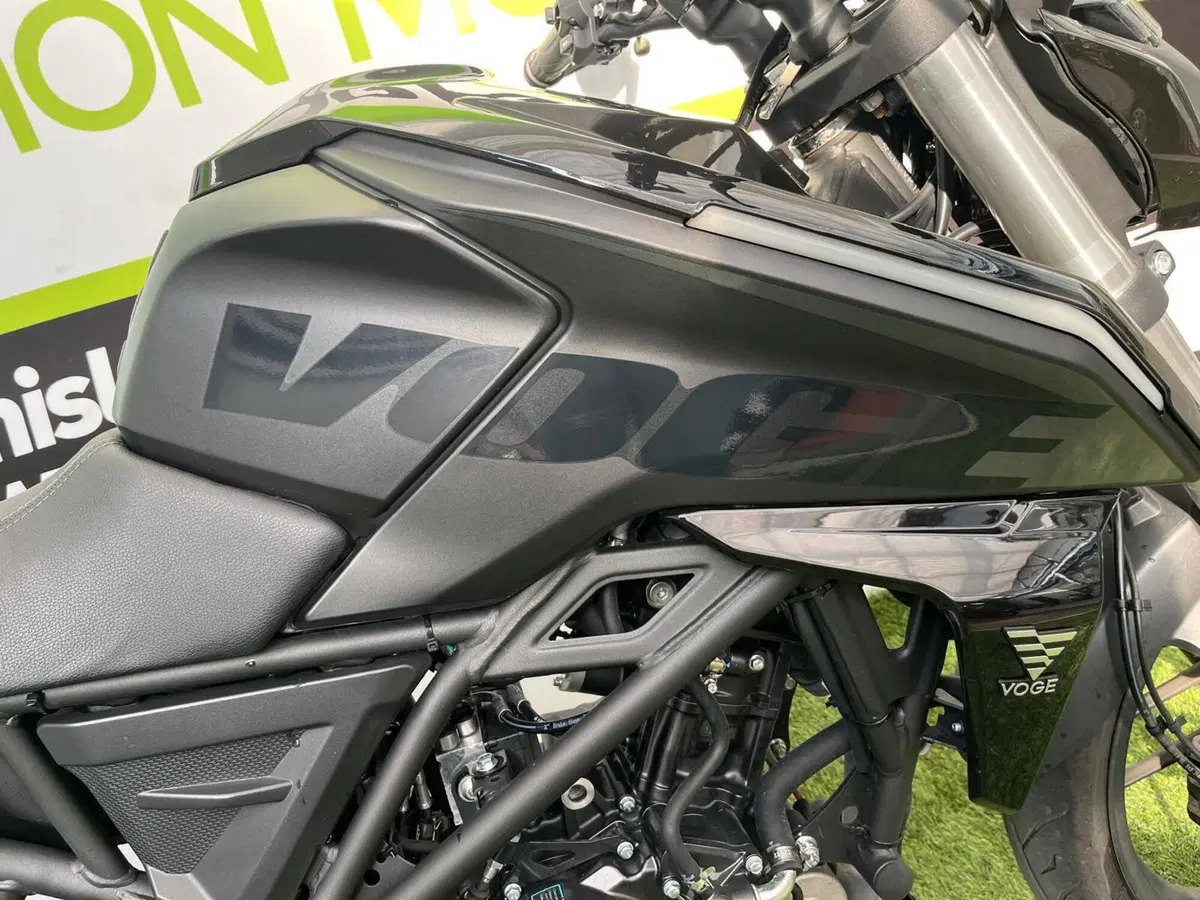 Voge Brivido 125R (2023 - 26) (6)