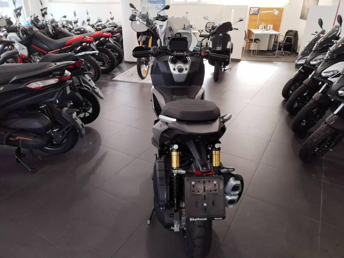 Aprilia SR GT 400 (2026) (6)