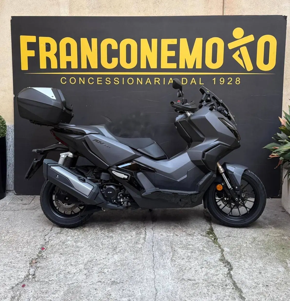 Honda ADV 350 (2022 - 24) (2)