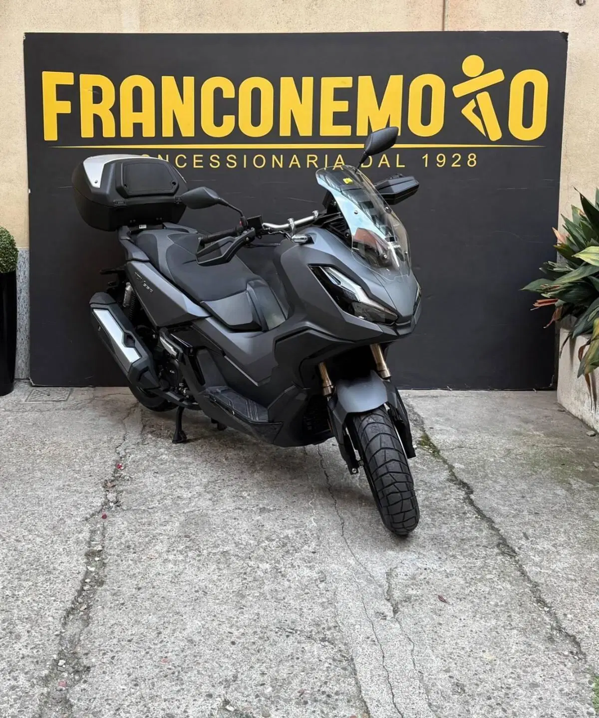 Honda ADV 350 (2022 - 24)