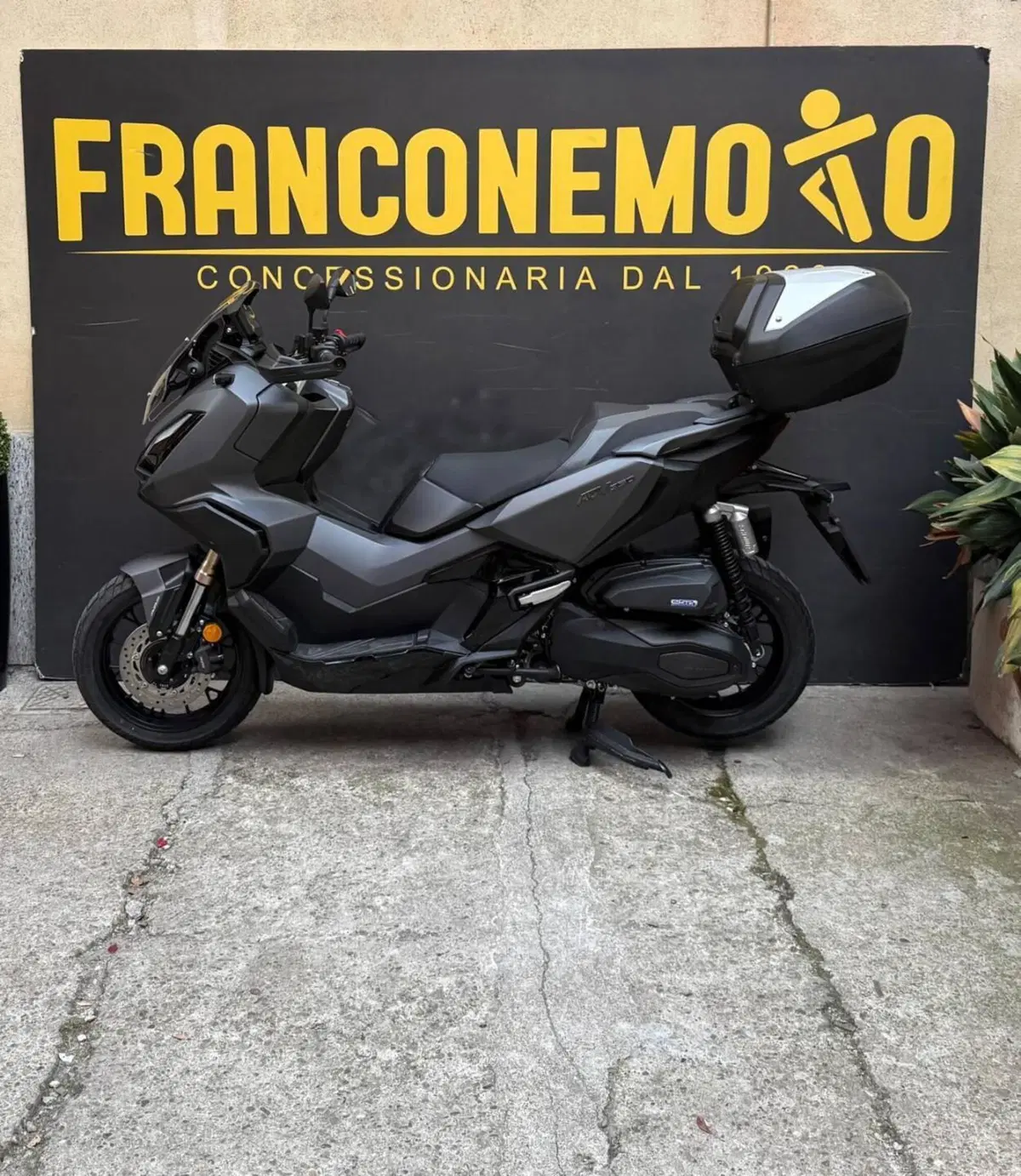 Honda ADV 350 (2022 - 24) (4)