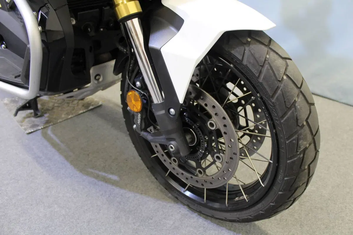 Honda X-ADV 750 (2025 - 27) (15)
