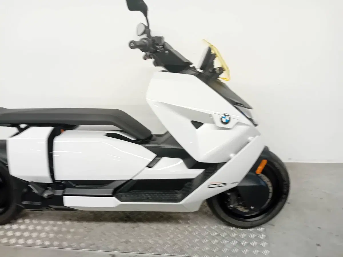 Bmw CE 04 (2021 - 25) (7)