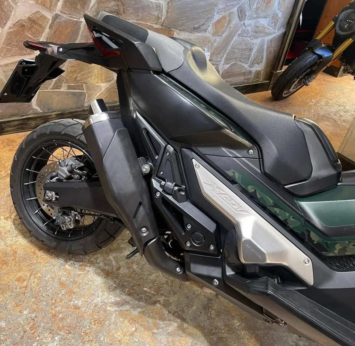 Honda X-ADV 750 (2018 - 20) (11)
