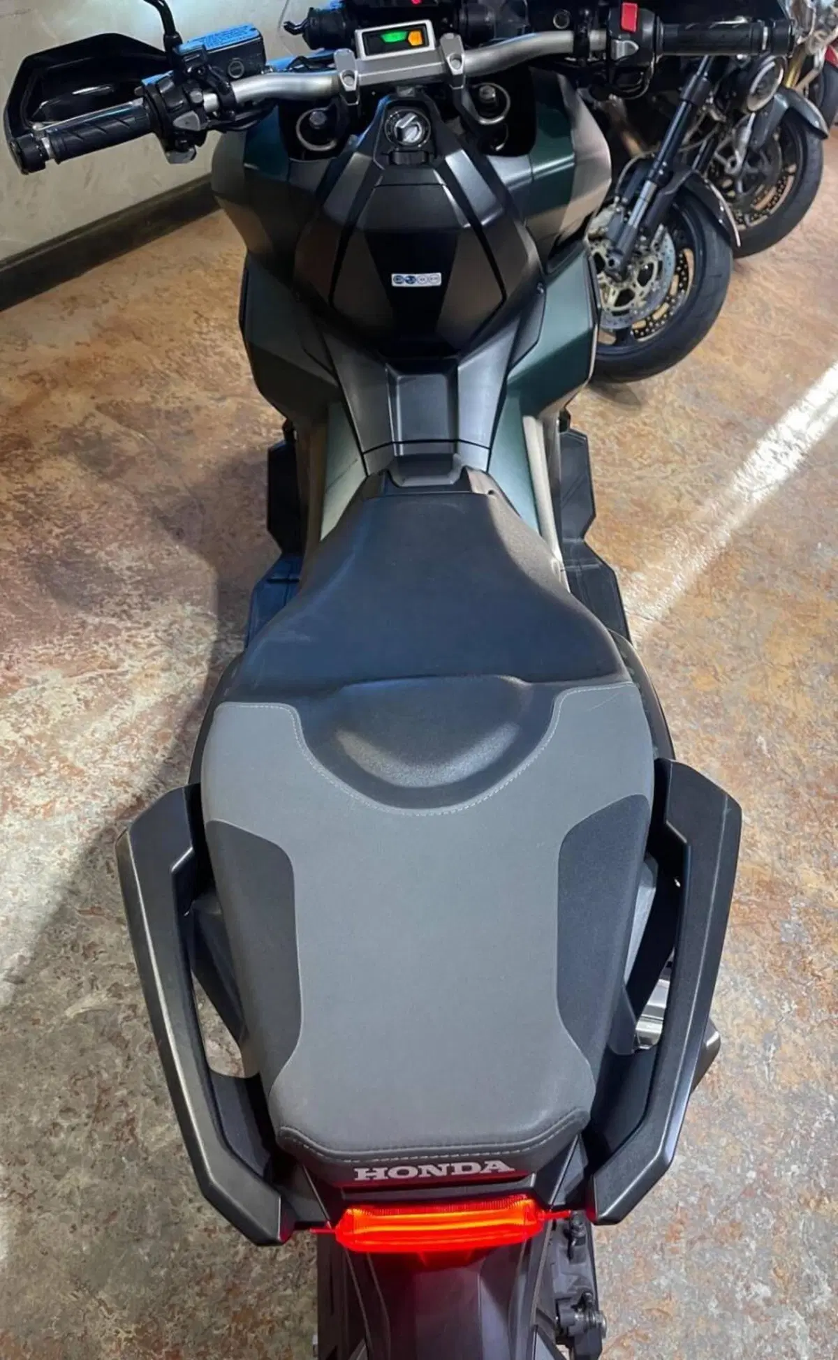 Honda X-ADV 750 (2018 - 20) (13)